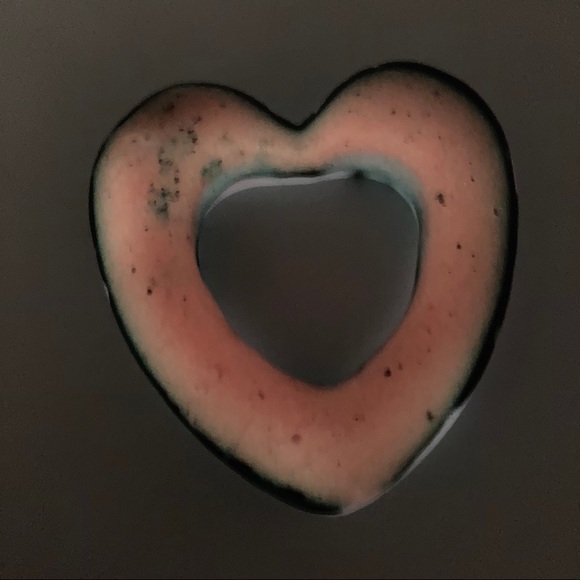 “Heart Rise” Vessel Heart Talisman - Picture 2 of 15